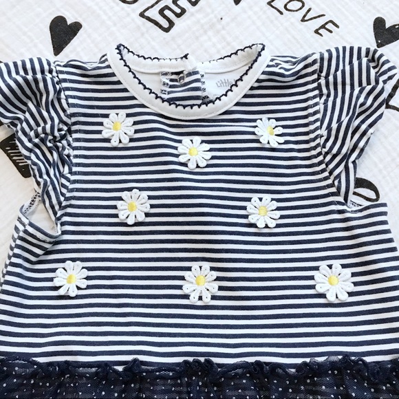 ⛔️SOLD ⛔️Little Me Daisy Dress w/Matching Headband - Picture 2 of 8